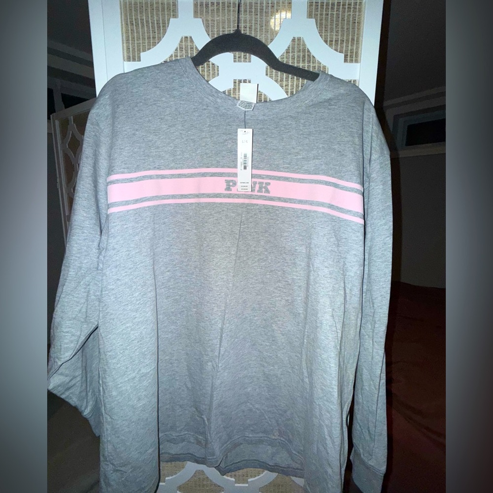 Brand New Women’s / Girls Victoria’s Secret PINK, long sleeve shirt size Large
